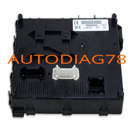 unité centrale d'habitacle UCH-BG N2 N1 Hg VIERGE RENAULT CLIO 2 sageme P8200065817, 8200065817, 21659062-7 Uch Renault|autod...